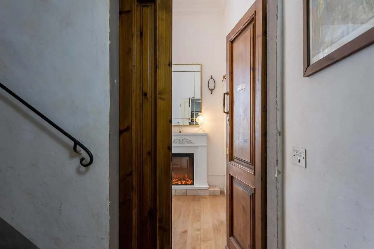 Apartment Pearl Of Florence By Halldis Italy