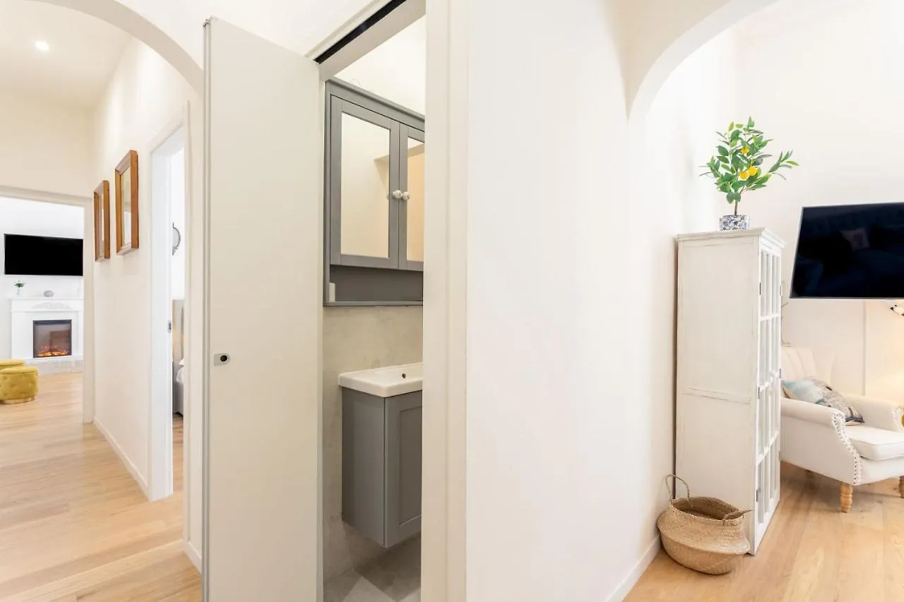 Apartment Pearl Of Florence By Halldis